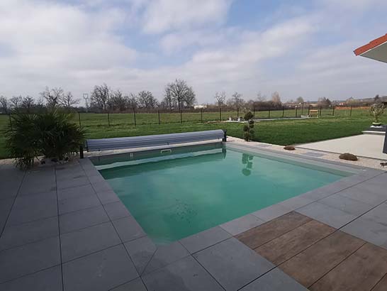 installation de volet piscine